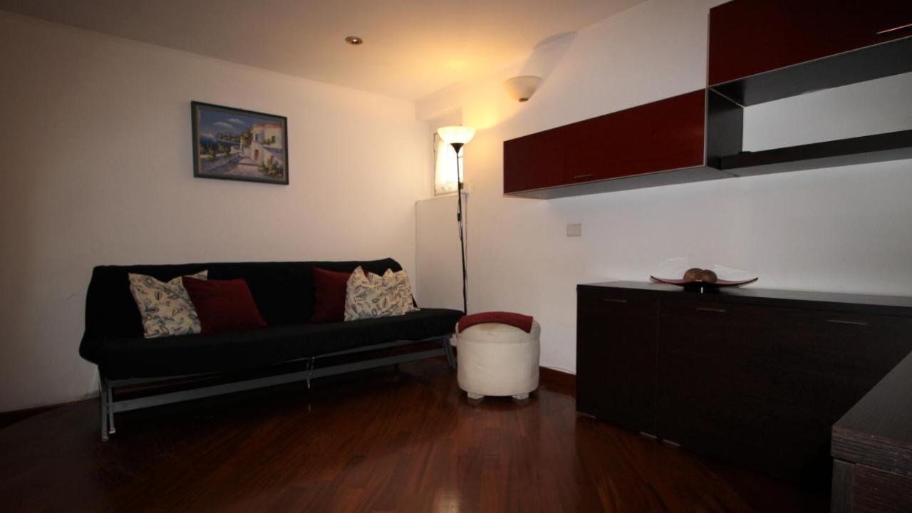 شقة Sunny Rome Attico Con Jacuzzi, Terrazzo E Fibra المظهر الخارجي الصورة