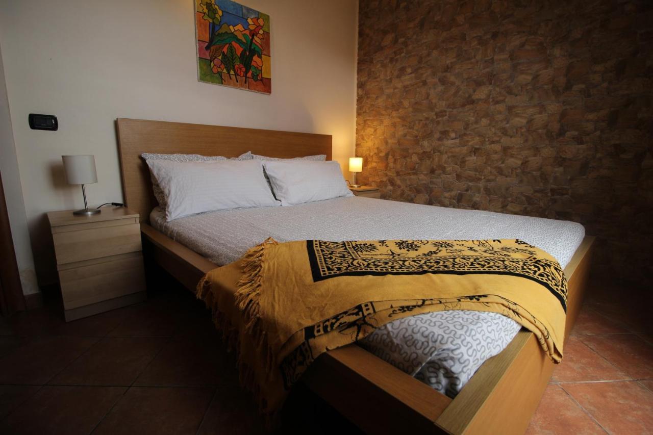 شقة Sunny Rome Attico Con Jacuzzi, Terrazzo E Fibra المظهر الخارجي الصورة